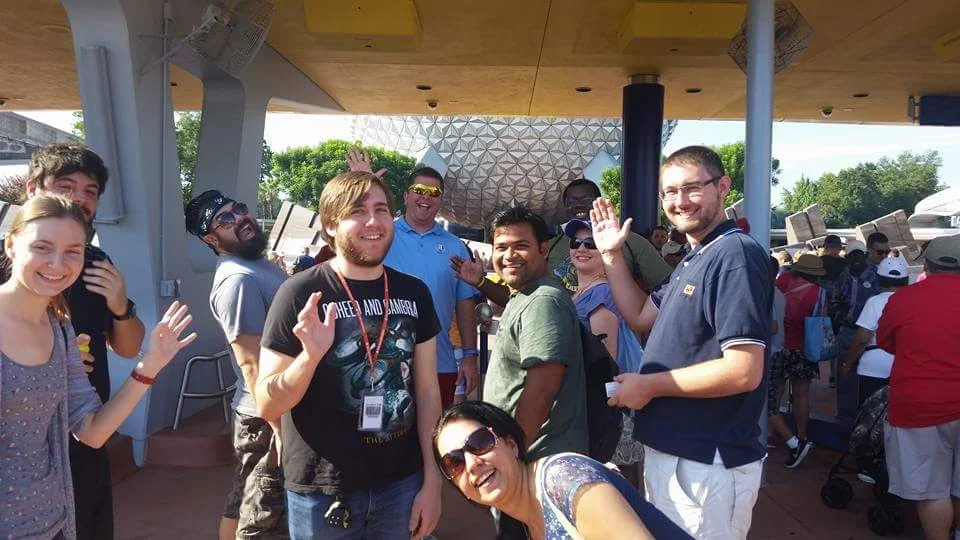 Squad trip to EPCOT — group friends amusement park